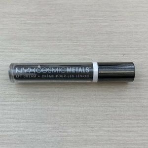 NYX Cosmic Metals Lip Cream Galactic
